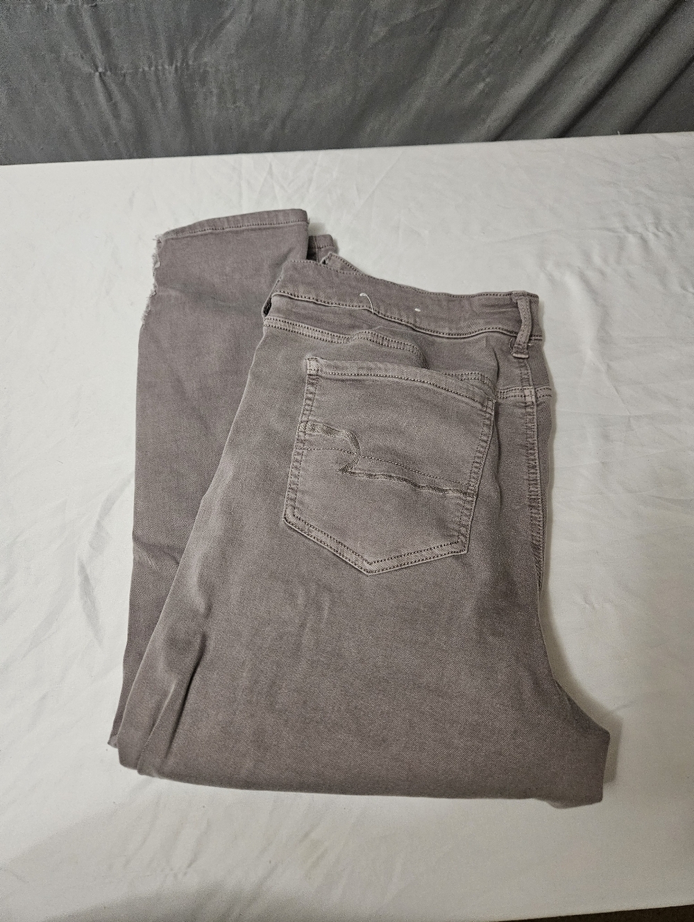 American Eagle Tan Distressed Plus Size Short Skinny Jeans Size 20 Short!